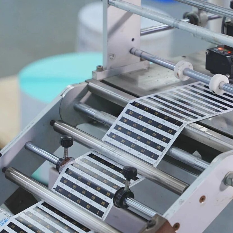 Custom Adhesive Labels: Four-Color or Spot Color? A Complete Guide